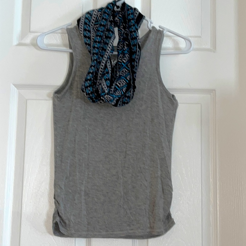 Girl’s Justice Tank top & infinity scarf, gray, navy, ruched side seams, size 10